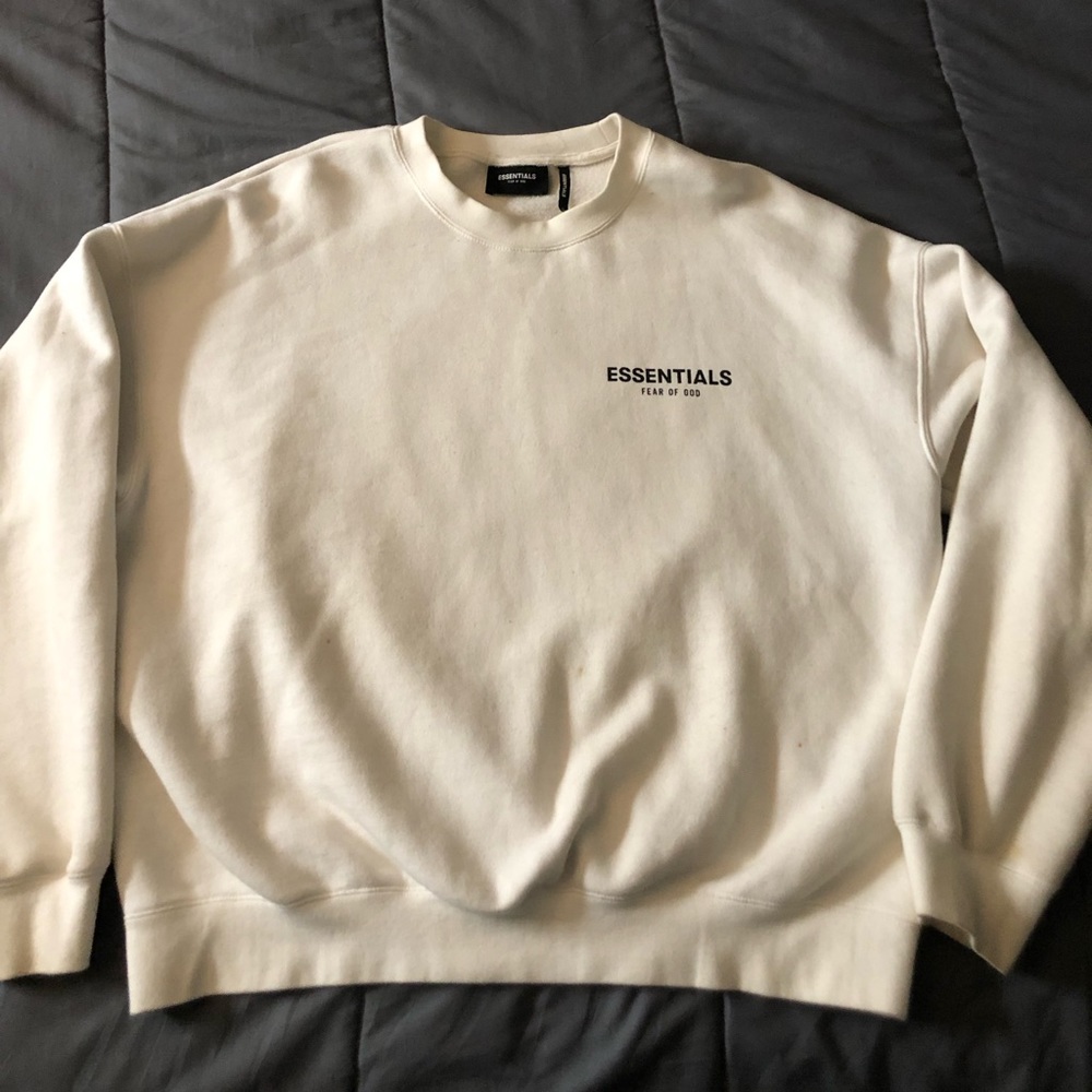 FOG Fear of God Essentials Crewneck Sweatshirt size L